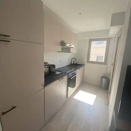 Appartement Mar2 : 2 Pièces Au Centre De Cannes